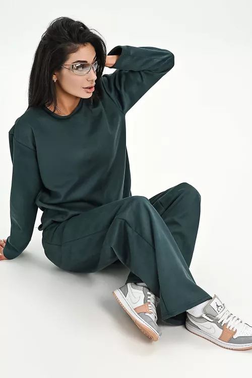 Свитшот из мягкой эко замши